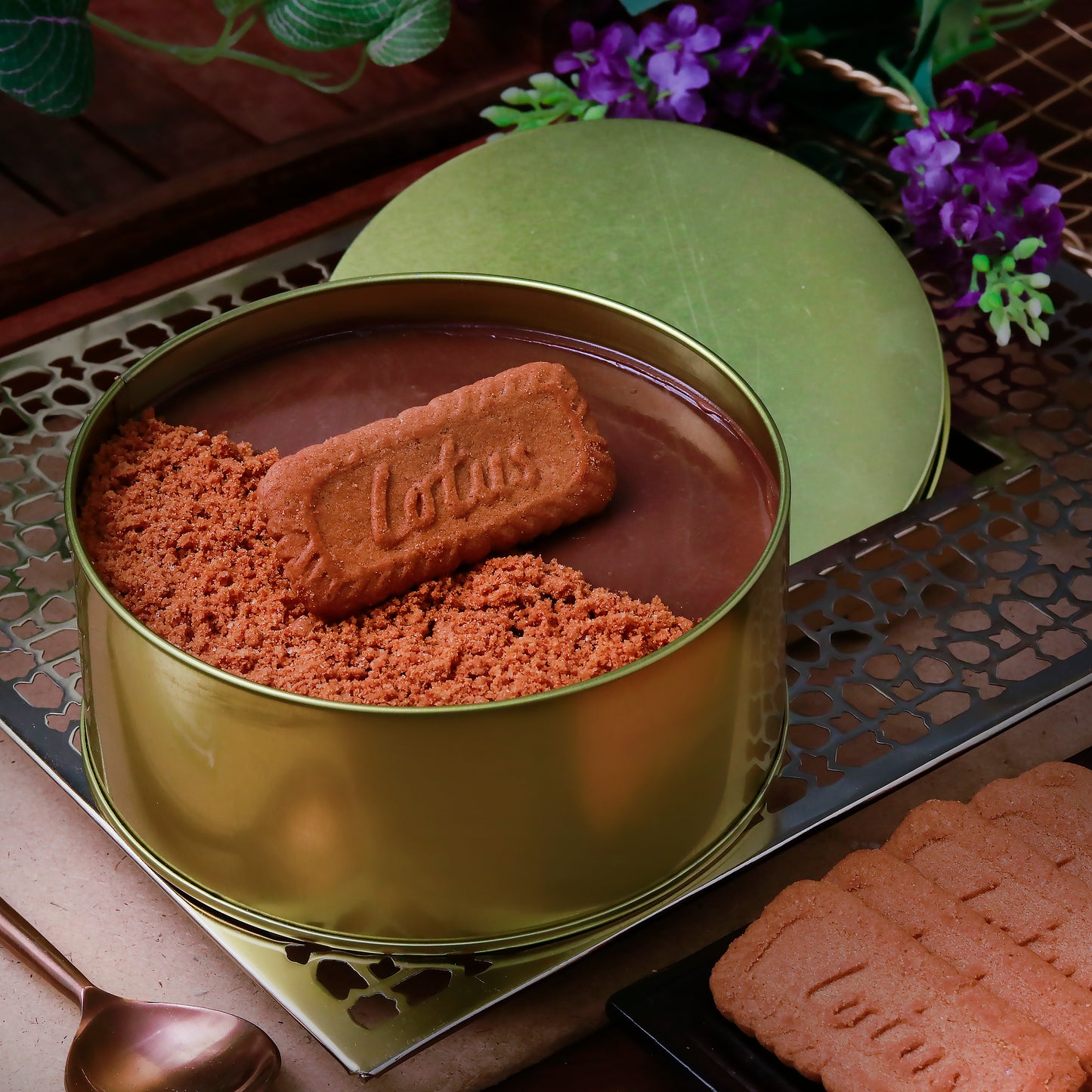 Lotus Biscoff Chocolate Dream Cake - 500 gms