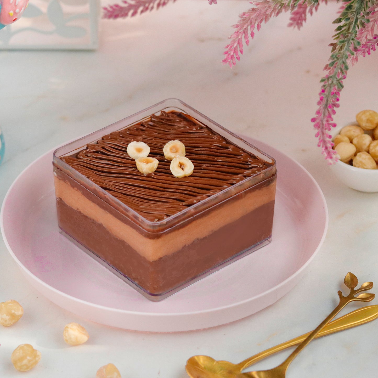 Nutella Hazelnut Chocolate Mini Dream Cake - 300 gms